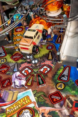 Jurassic Park Premium thumbnail 1